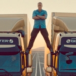 Folke Film shoots Jean-Claude Van Damme splits stunt in Spain for Volvo Trucks