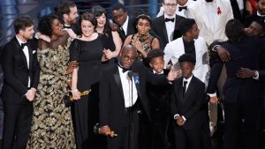 Moonlight beats La La Land for Best Picture at the 2017 Academy Awards